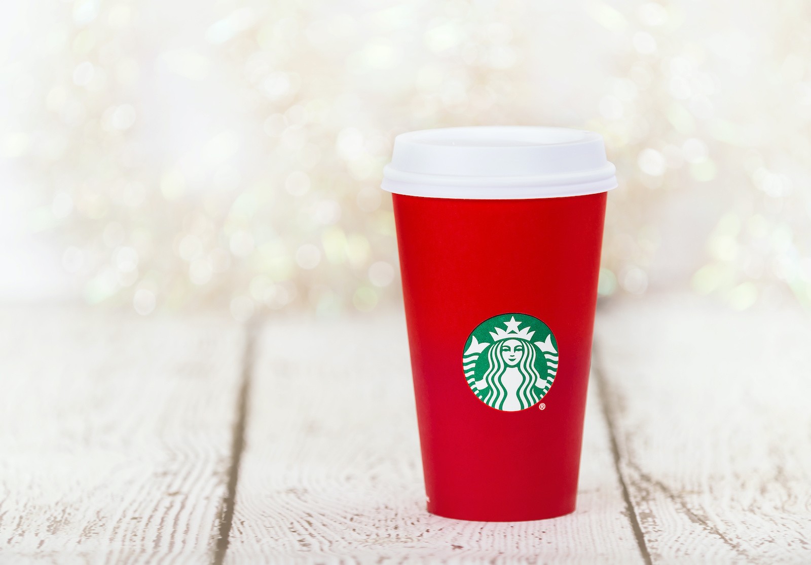 How To Get The Starbucks Free Red Cup