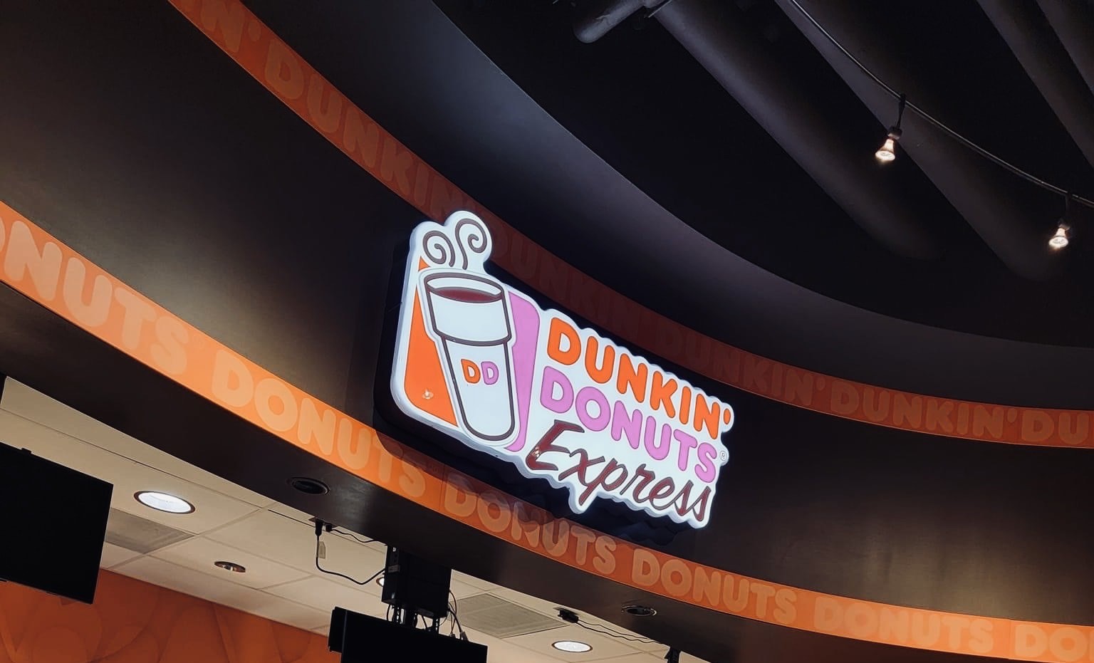 Here’s Why Dunkin’ Express Is The Bomb